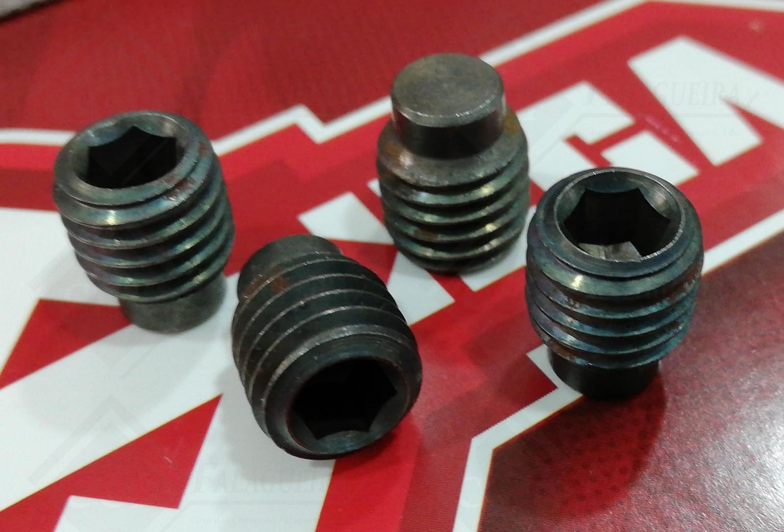 PARAFUSO TARGA - TOPO - D212768ZZ