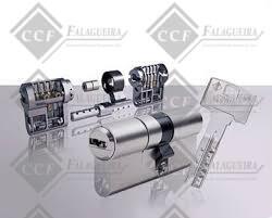 CILINDROS ABUS PFAFFENHAIN VELA MX 410 - 30/30 ANTI-PÂNICO - LATÃO (CCF)