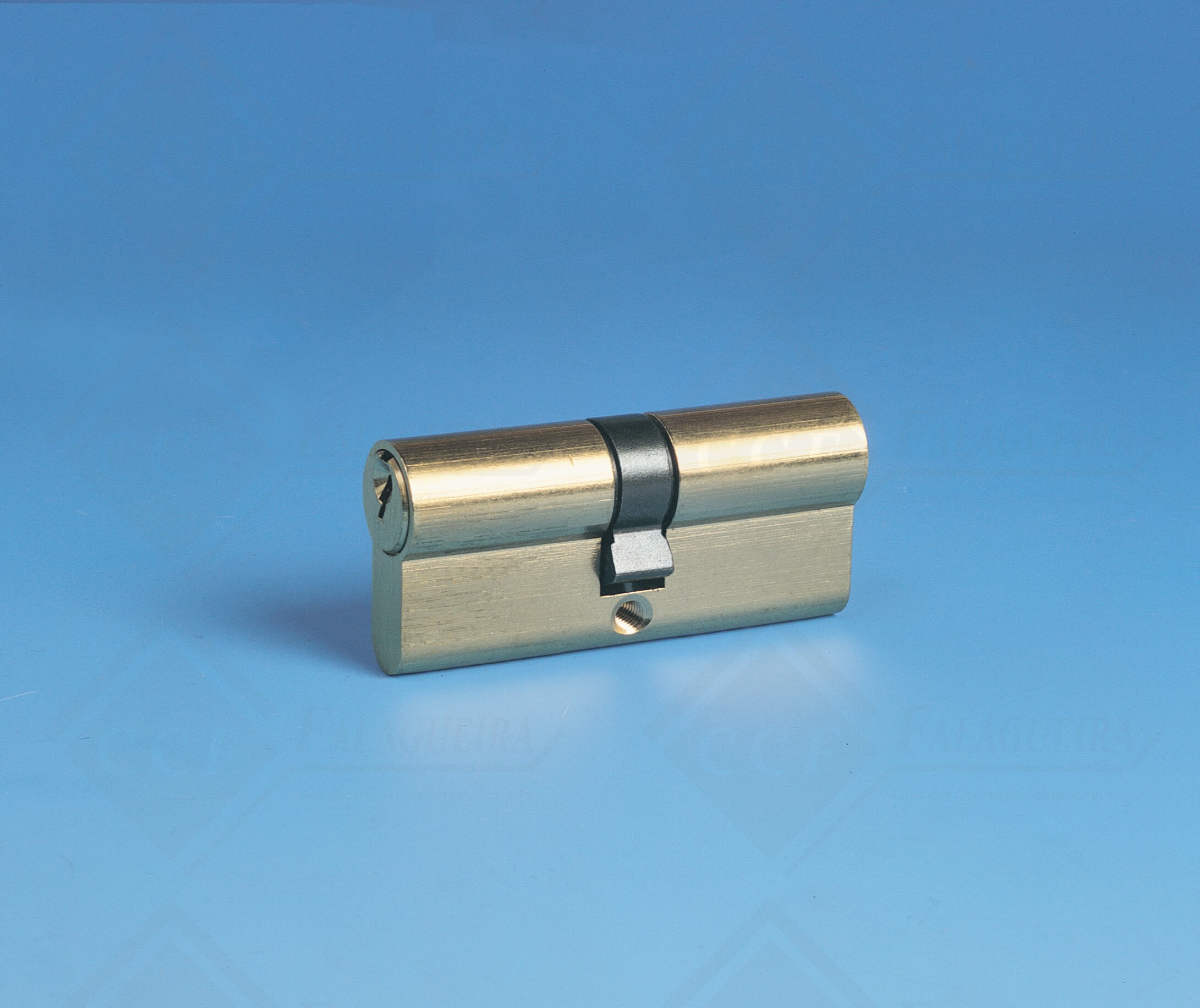 CILINDRO POTENT CH.NORMAL 3000.30X30 LATÃO (CHAVE CS206)